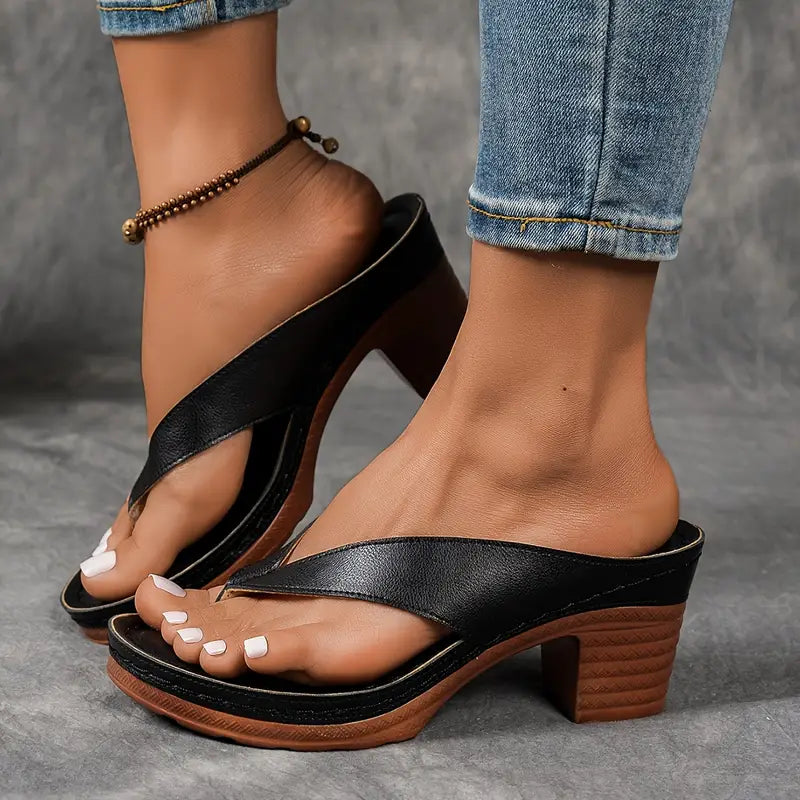 Lynn | Orthopedische slippers met elegante hak voor optimaal comfort