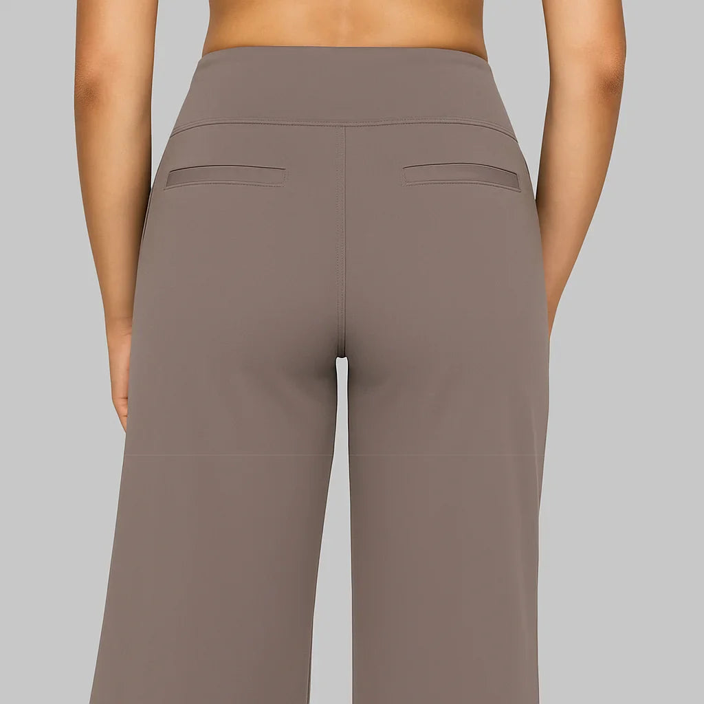Loes | Ontdek de ultieme comfort met onze stijlvolle stretchbroek voor iedere vrouw