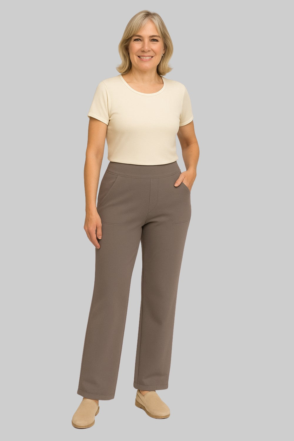 Loes | Ontdek de ultieme comfort met onze stijlvolle stretchbroek voor iedere vrouw